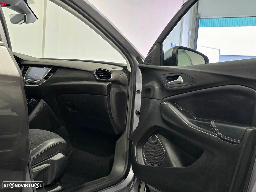 Opel Grandland X 1.6 T PHEV Design & Tech - 29