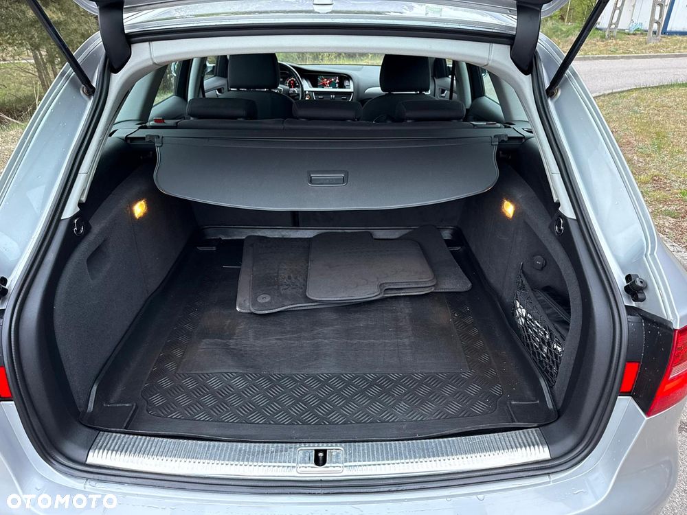 Audi A4 Avant 2.0 TDI DPF Ambiente - 20