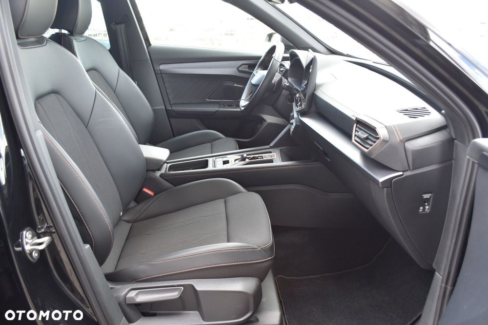 Cupra Formentor 1.5 eTSI mHEV DSG - 37