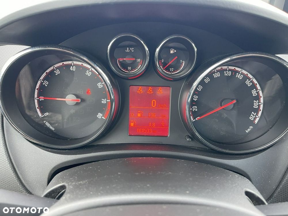 Opel Meriva 1.4 T Essentia - 8
