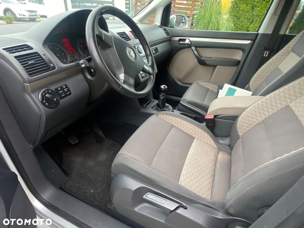 Volkswagen Touran 2.0 TDI DPF Cross Perfectline - 8