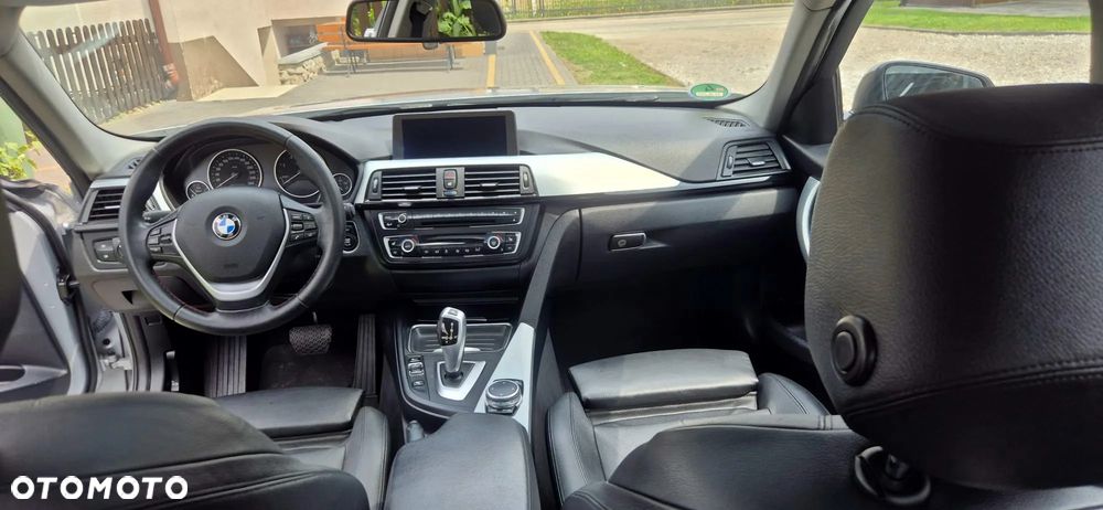 BMW Seria 3 - 12