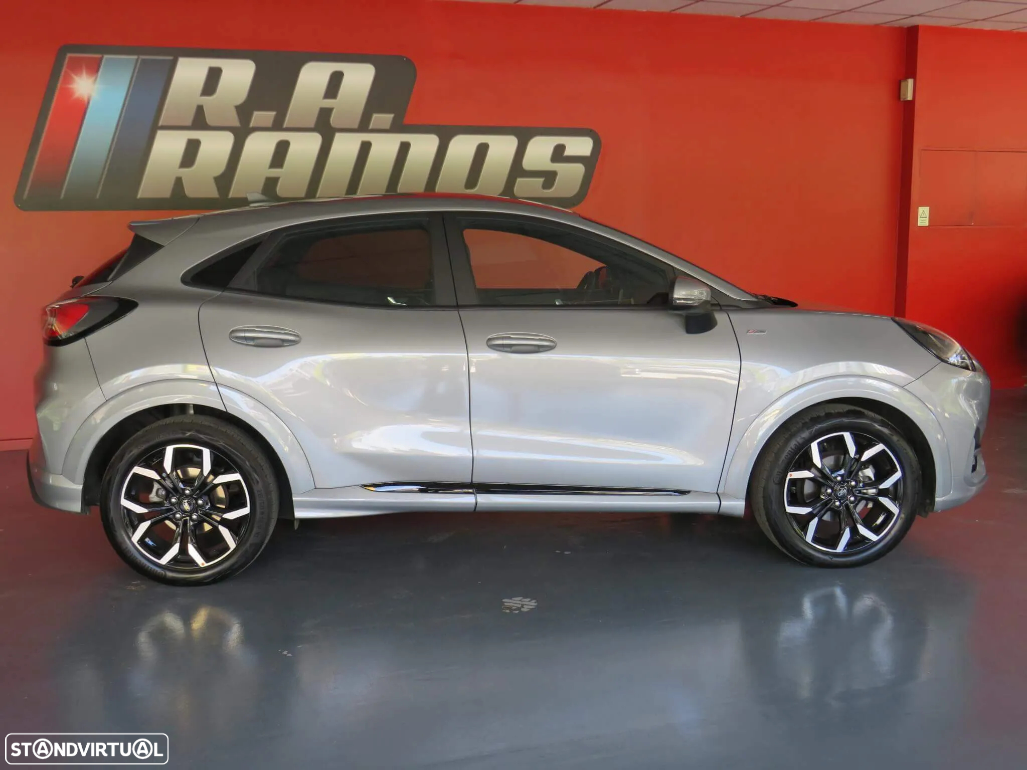 Ford Puma 1.0 EcoBoost MHEV ST-Line X Aut. - 4