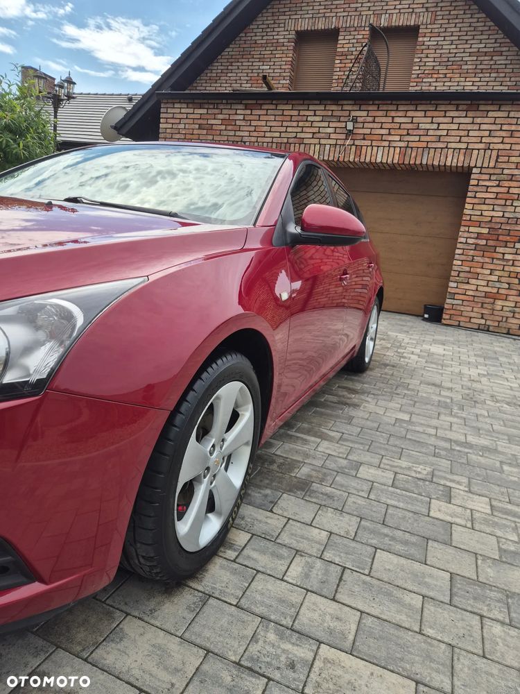 Chevrolet Cruze 1.8 LTZ+ - 6