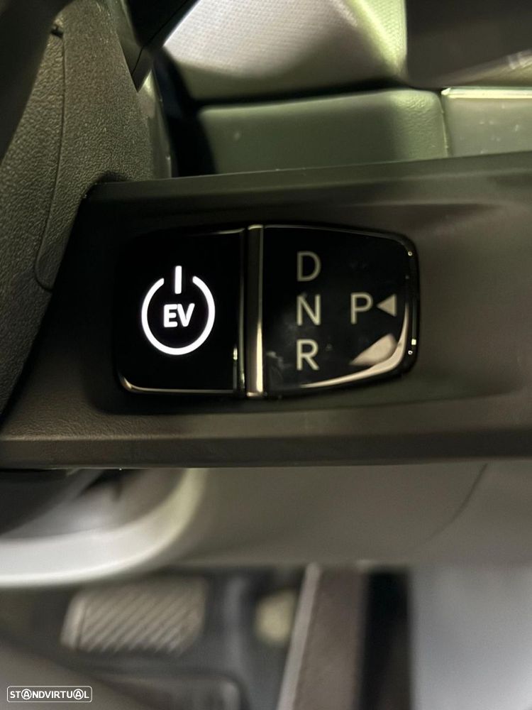 Kia EV9 98.8 kWh 1st Edition - 40