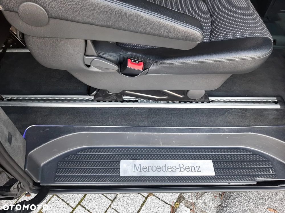 Mercedes-Benz Viano 3.0 CDI DPF kompakt Automatik Trend Edition - 34