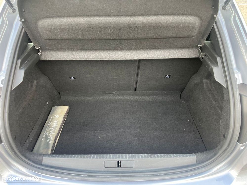 Peugeot 208 1.5 BlueHDi Active Business Pack - 11