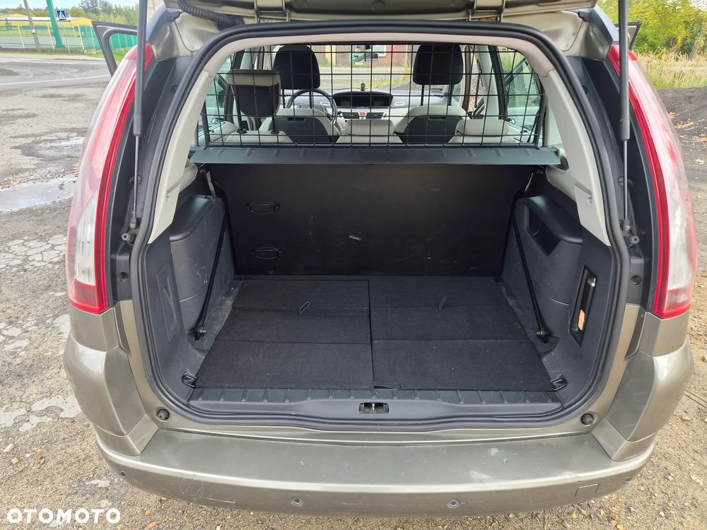 Citroën C4 Grand Picasso - 21