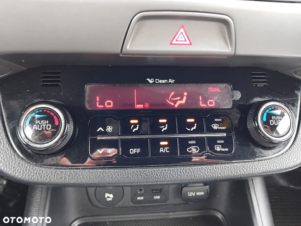 Kia Sportage 1.7 CRDI Business Line L 2WD - 14