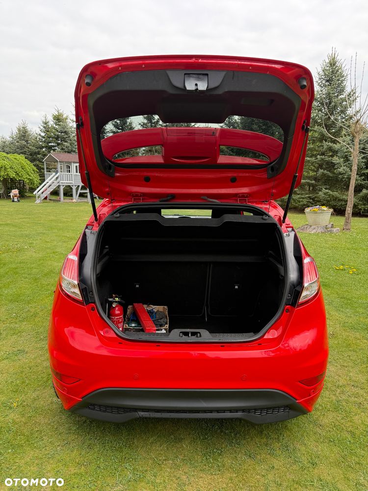 Ford Fiesta - 10