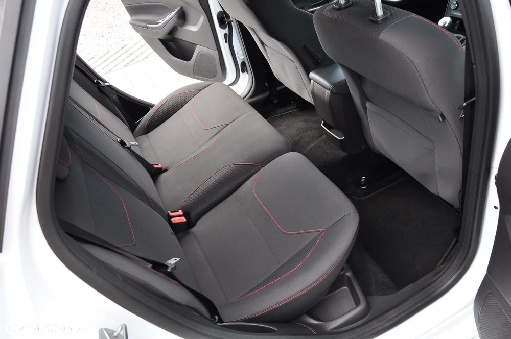 Ford Focus 2.0 TDCi ST-Line ASS - 24