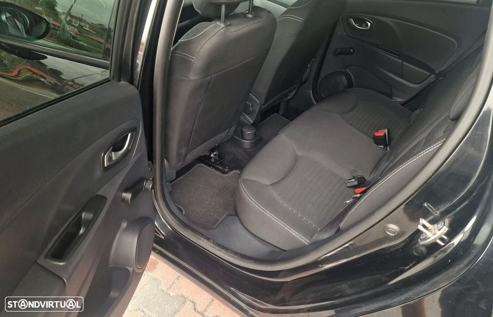 Renault Clio Sport Tourer 1.5 dCi Limited - 13