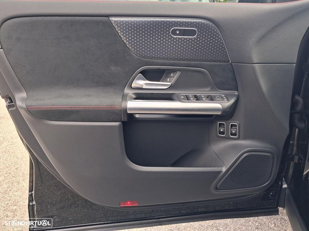 Mercedes-Benz GLA 250 e AMG Line - 9