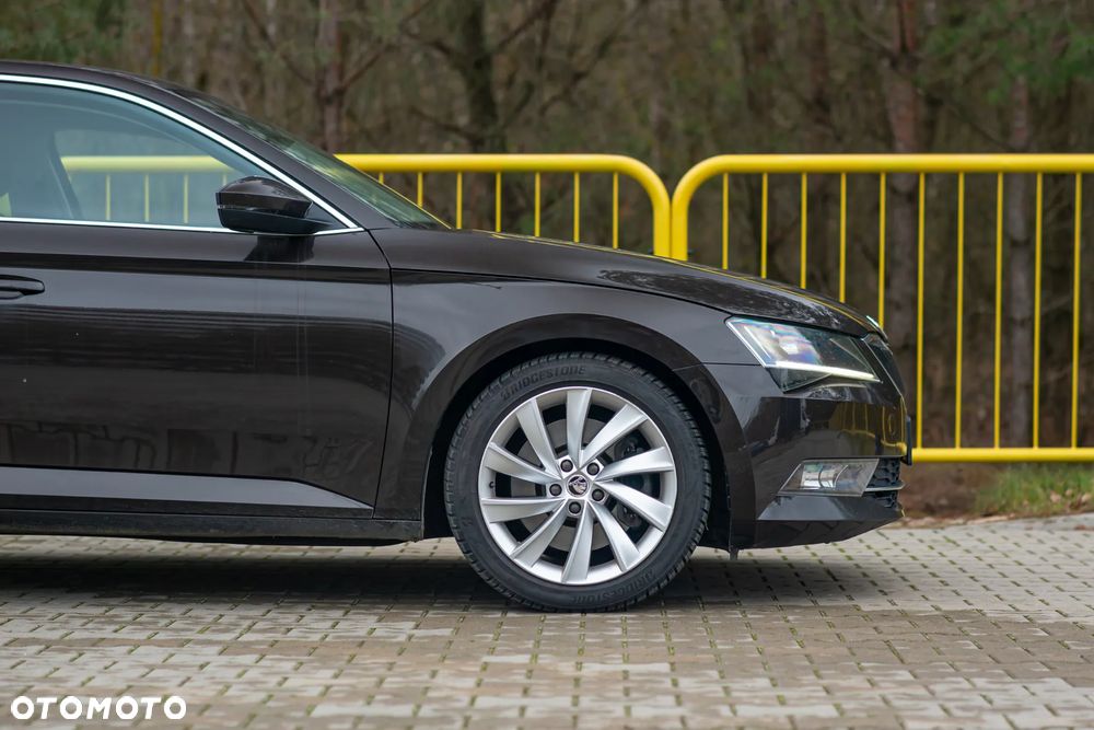 Skoda Superb 2.0 TSI 4x4 Style DSG - 26