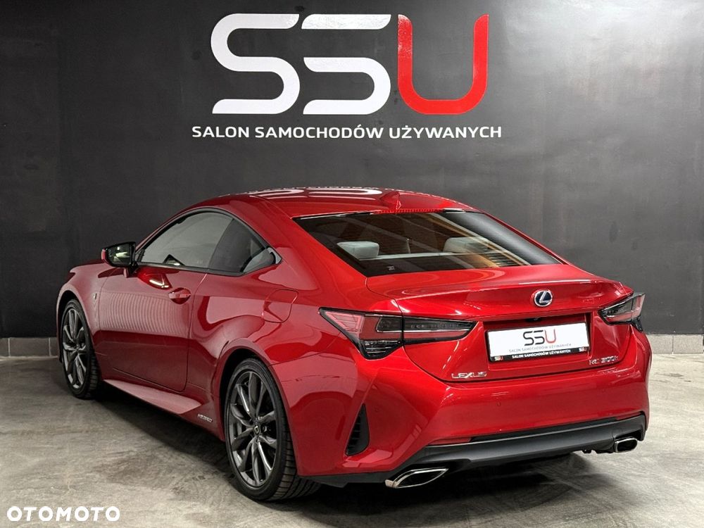 Lexus RC 300h F Sport - 15