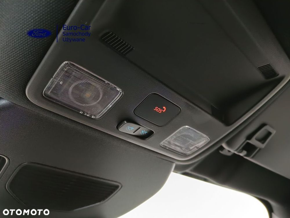 Ford Kuga 2.5 Duratec FHEV 4x4 ST-LINE - 27