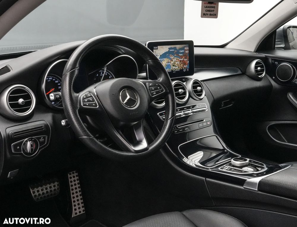 Mercedes-Benz C - 16