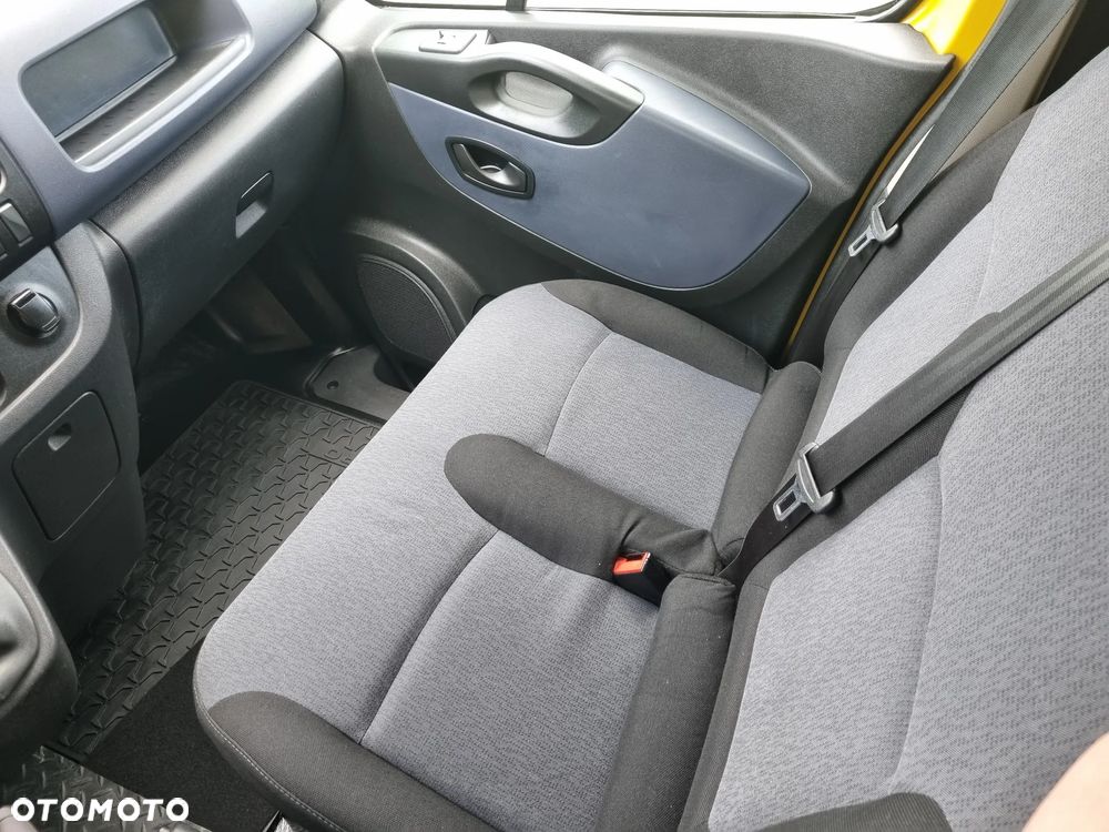 Opel VIVARO - 10