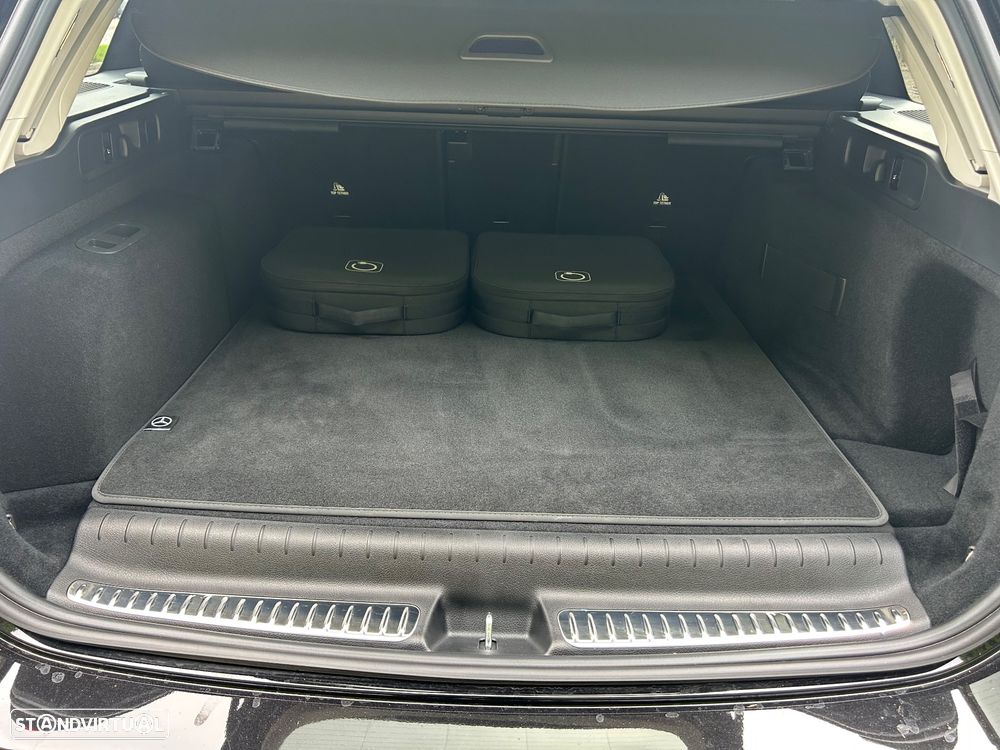 Mercedes-Benz C 300 e T 9G-TRONIC AMG Line - 13