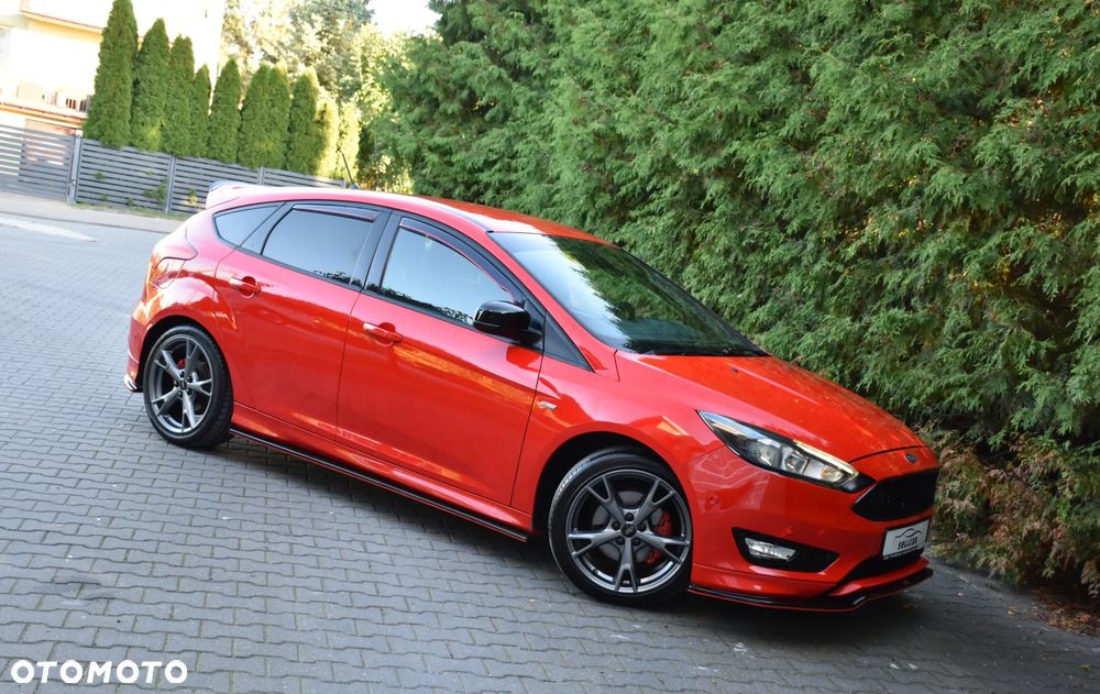 Ford Focus 1.5 EcoBoost STart-Stopp-System ST-LINE - 30