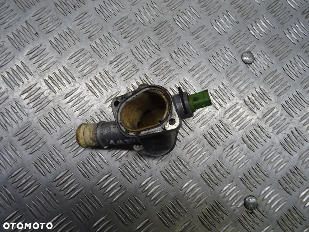 AUDI A4 B6 00-06 2.0B OBUDOWA TERMOSTATU 038121133A - 7