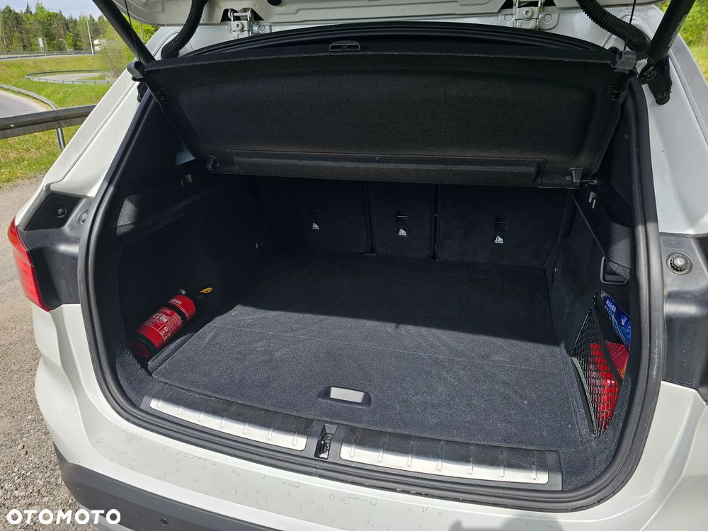 BMW X1 xDrive25i xLine - 8