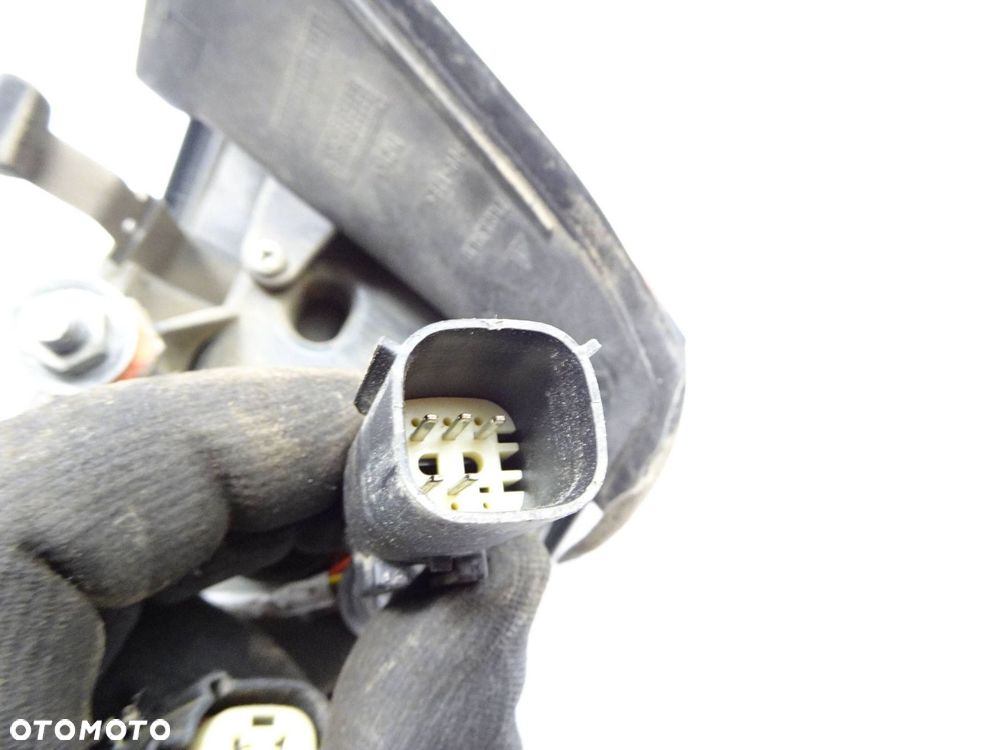 lampa lewy tył ford mondeo mk5 hb liftback ds7313405fg - 8