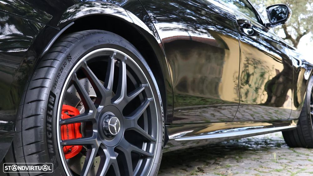 Mercedes-Benz E 63 AMG S 4Matic+ - 3