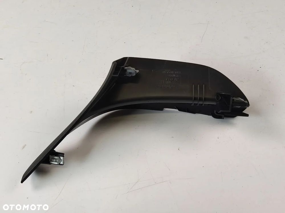 VOLVO XC40 17-21 r Zaślepka Osłona Tył Lewy - 4