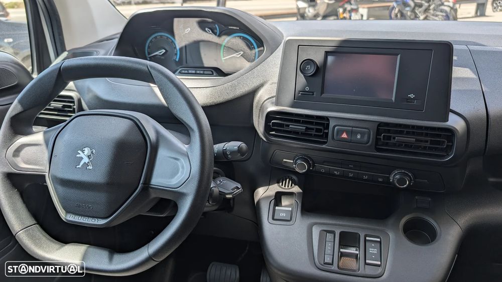 Peugeot e-Rifter 50 kWh Standard Active Pack - 14