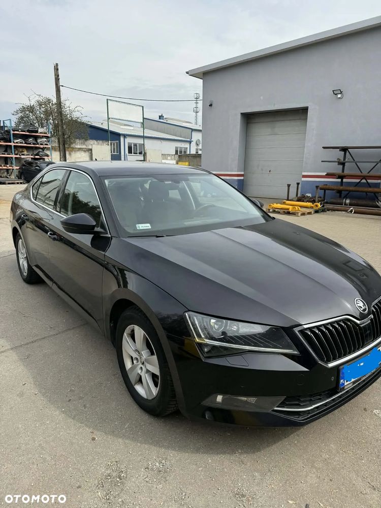 Skoda Superb 2.0 TDI 4x4 Ambition DSG - 3