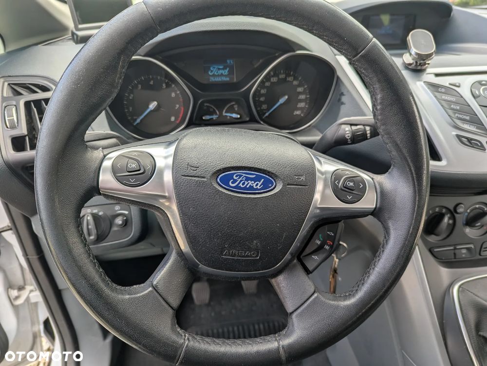 Ford C-MAX 1.6 Edition - 17