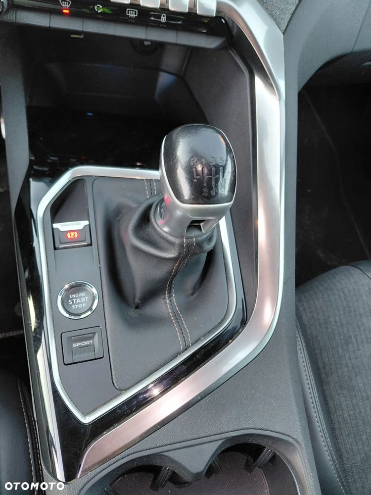 Peugeot 5008 1.2 PureTech GT S&S - 33