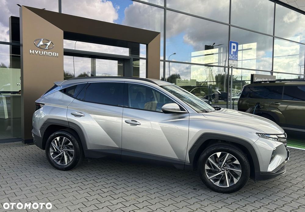 Hyundai Tucson - 8