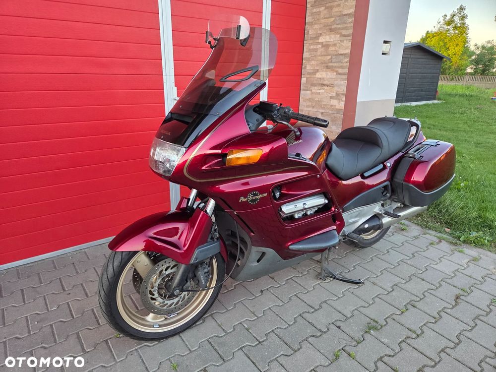 Honda ST - 5