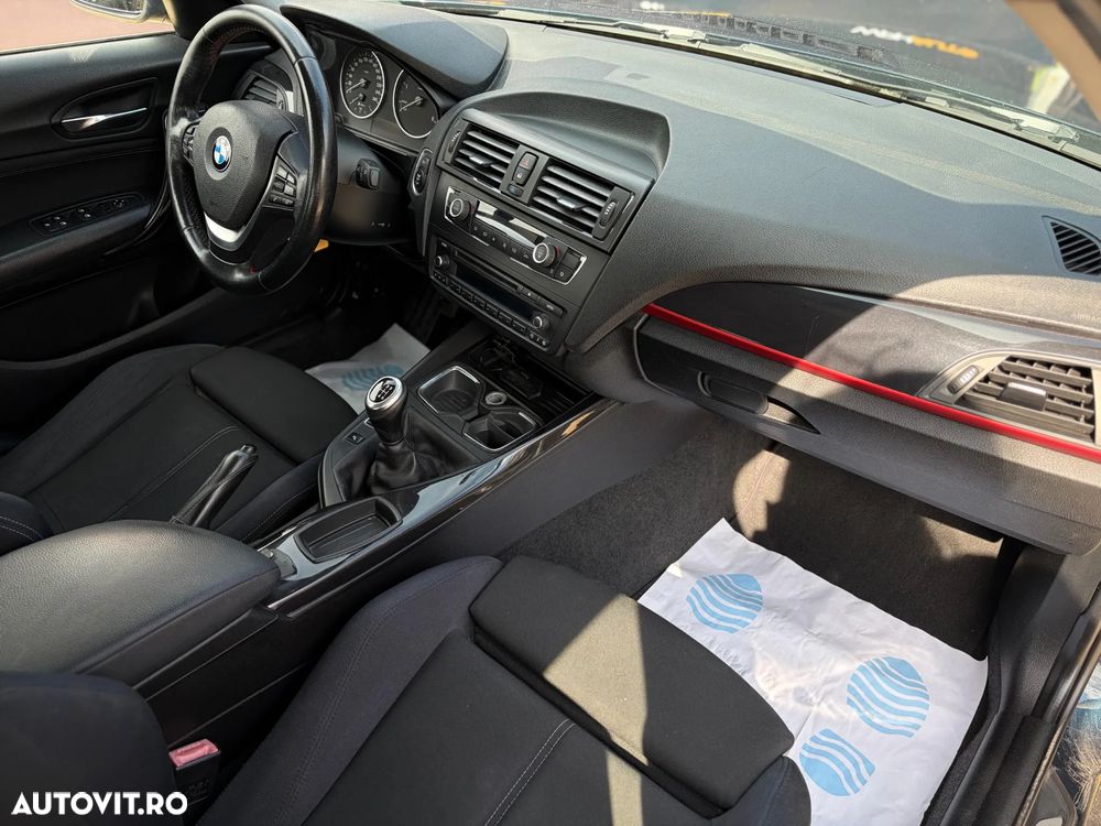 BMW Seria 1 120d Sport Line - 15