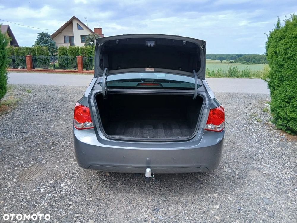 Chevrolet Cruze 1.8 LT+ - 39