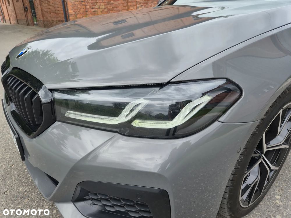 BMW Seria 5 520d xDrive mHEV M Sport sport - 24