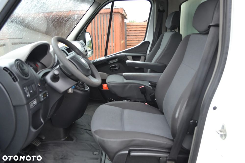 Renault Master  WEBASTO Winda Izoterma 170km Poduszki Grzany Kontener - 6