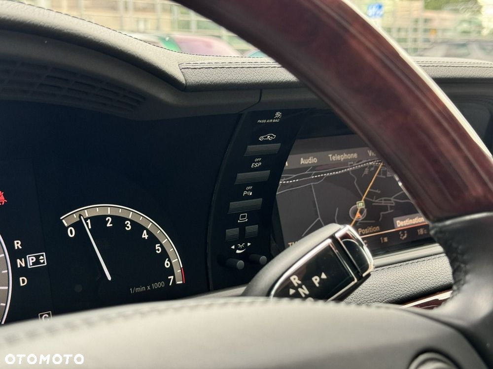 Mercedes-Benz CL 500 4Matic 7G-TRONIC - 33