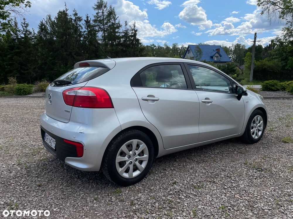 Kia Rio 1.4 crdi L - 4