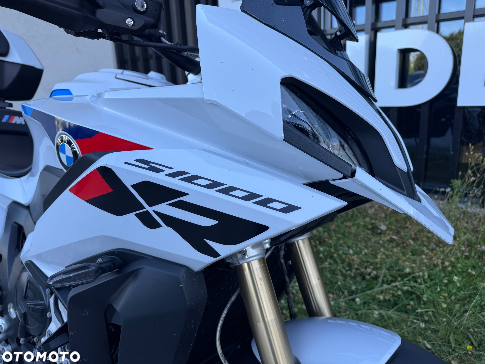 BMW XR - 11