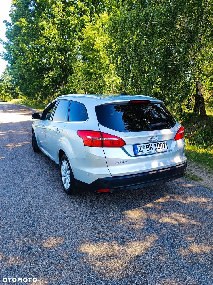 Ford Focus - 4