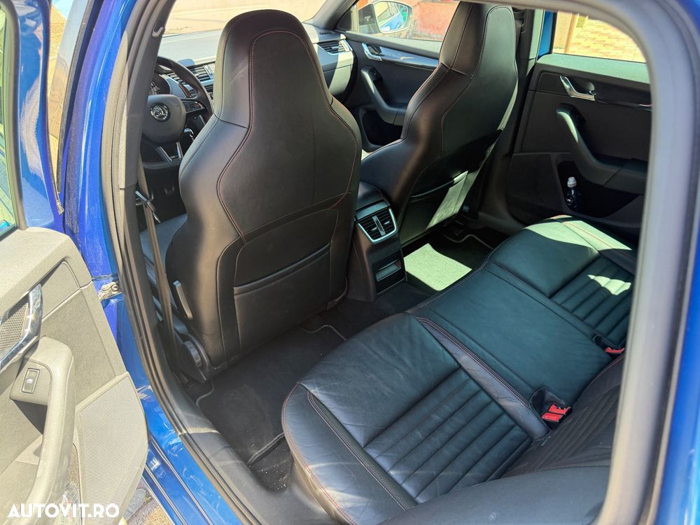 Skoda Octavia 2.0 TDI 4X4 DSG RS - 12