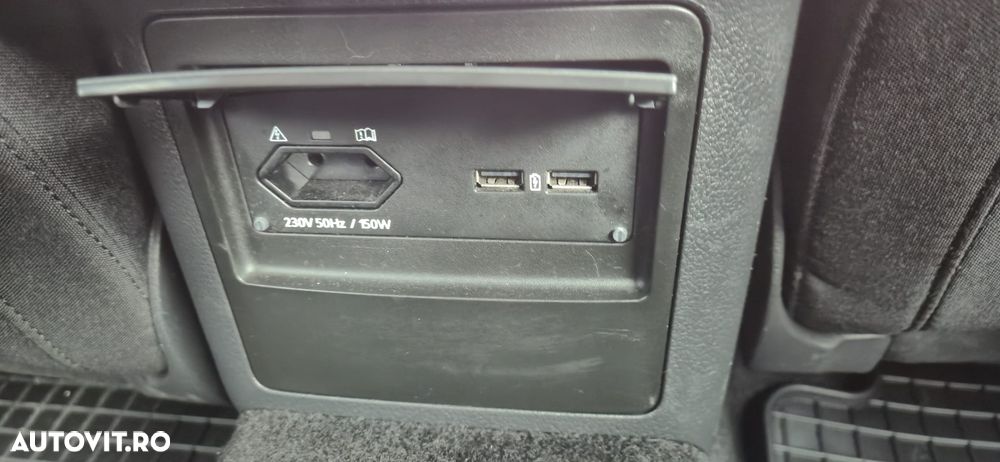 Skoda Superb 2.0 TDI DSG Premium Edition - 14