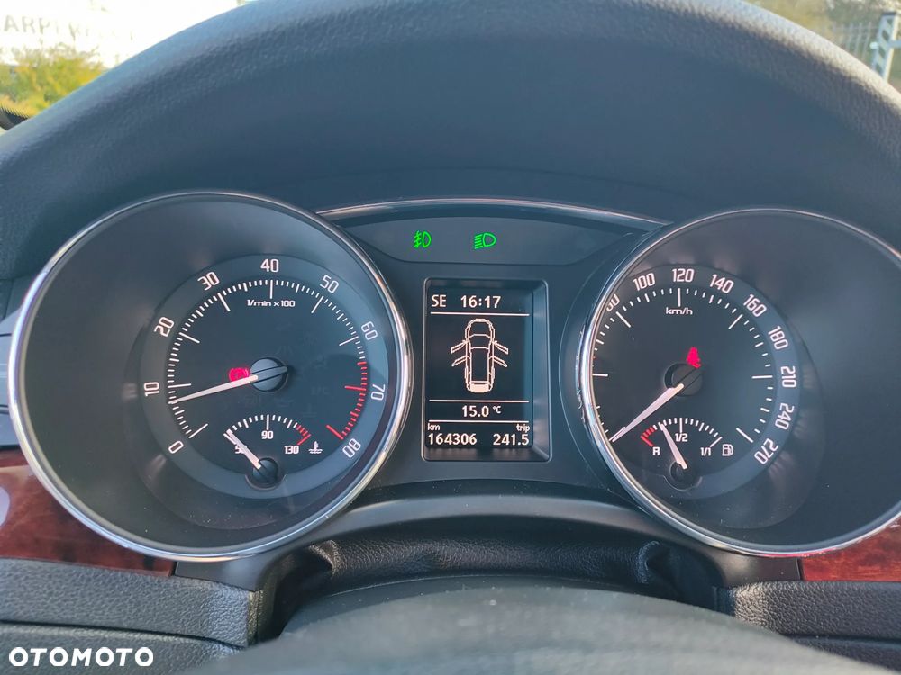 Skoda Superb 1.4 TSI Elegance - 30