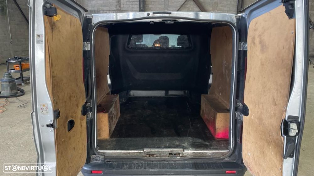 Renault Trafic L2H1 3000 KG CONFORT 6lugares c/iva - 7