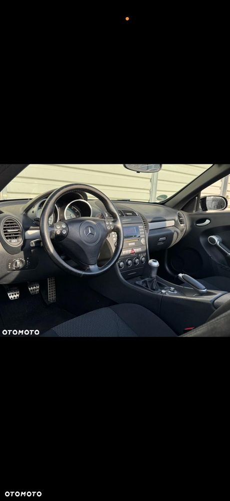 Mercedes-Benz SLK - 11