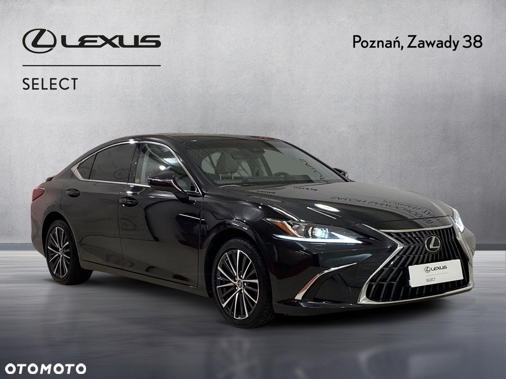 Lexus ES 300h Business Edition - 8