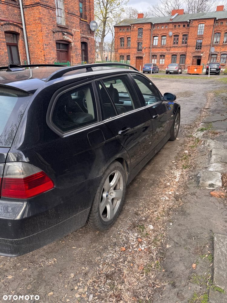 BMW Seria 3 320d - 4